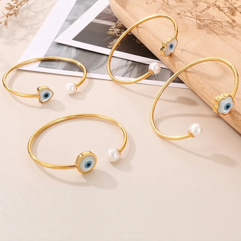 Bracelet Jonc Ouvert En Acier Inoxydable Mauvais Œil Avec Künstliche Perle De Coquillage Cœur Main De Hamsa