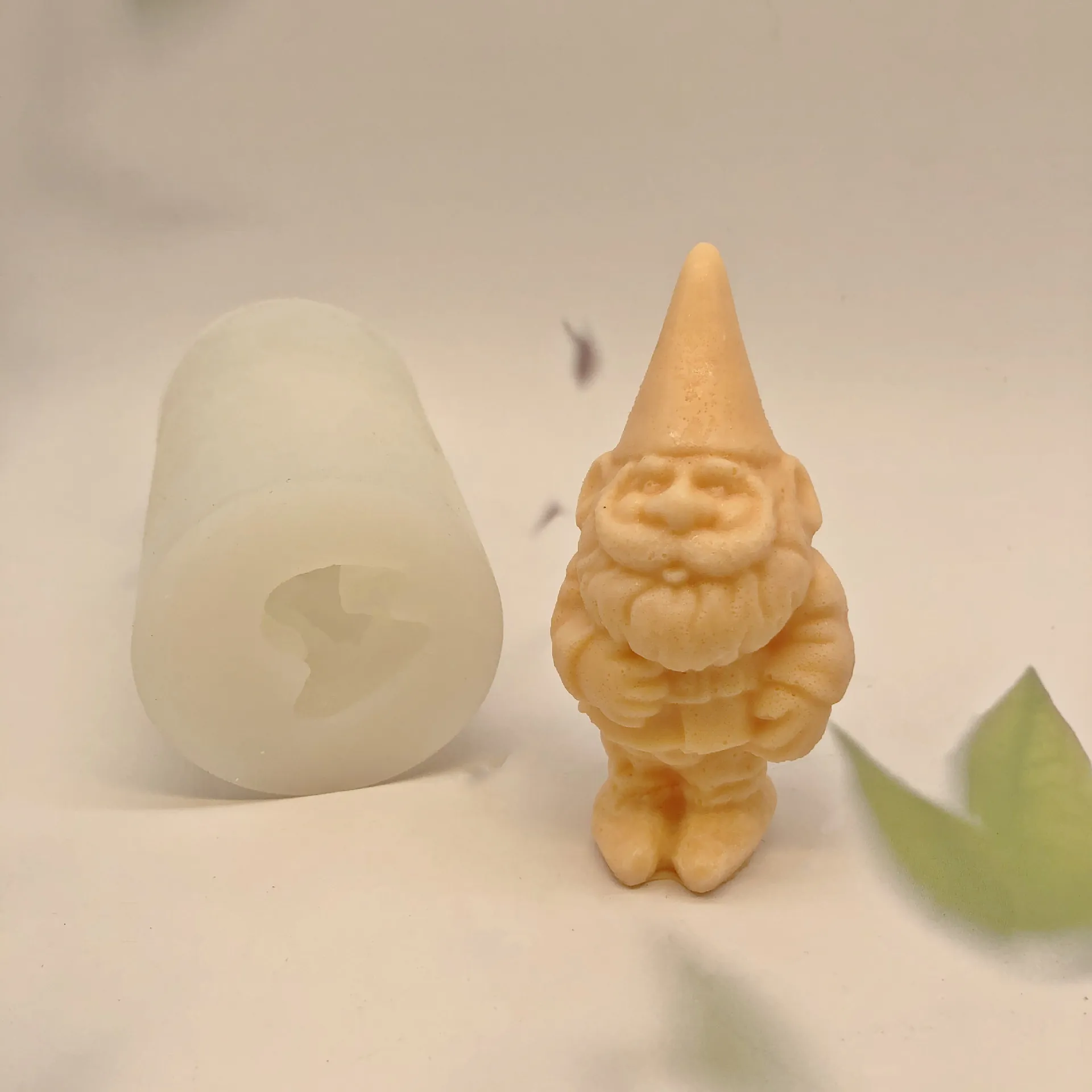 Santa Claus Gnome Silicone Mold 3D DIY Christmas Holiday Aromatherapy Candle Plaster Chocolate Cake Baking Decoration Tool