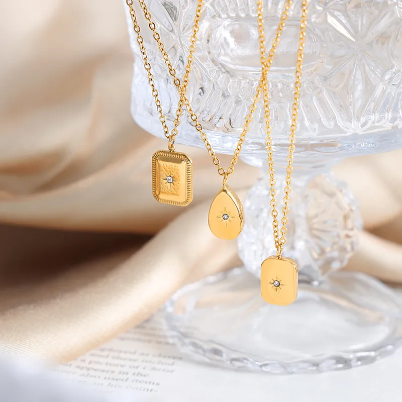 Stainless Steel Starburst Pendant Necklace For Women Retro Geometric Zirconia 18K Gold Plated Elegant Jewelry