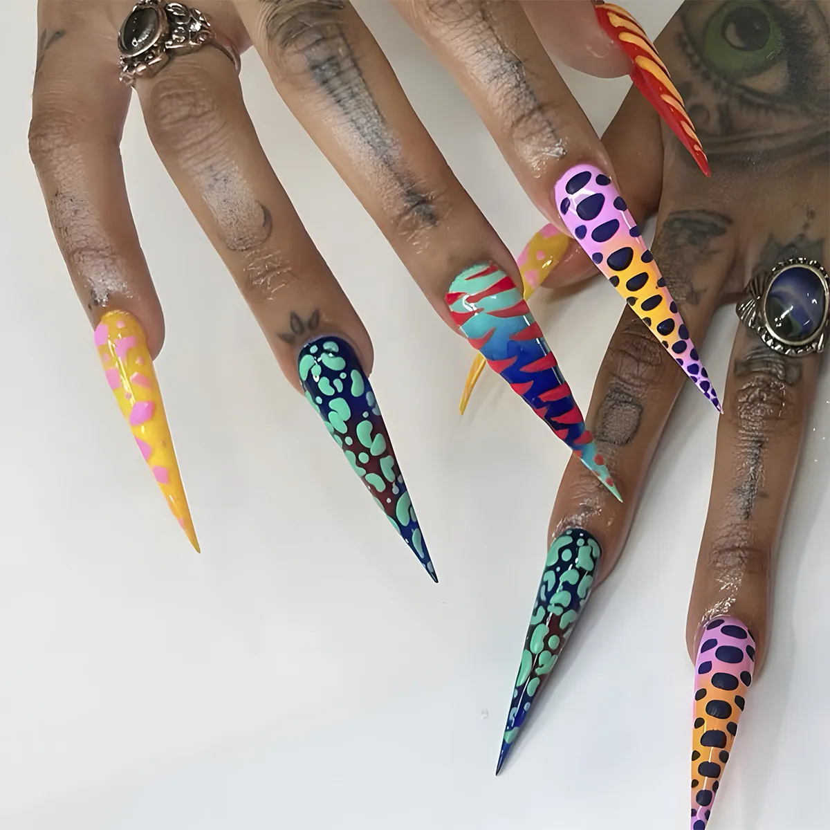 Extra Long Stiletto Press On Nails Colorful Dopamine Leopard Tiger Animal Prints Artistic Full Cover Artificial False Nails