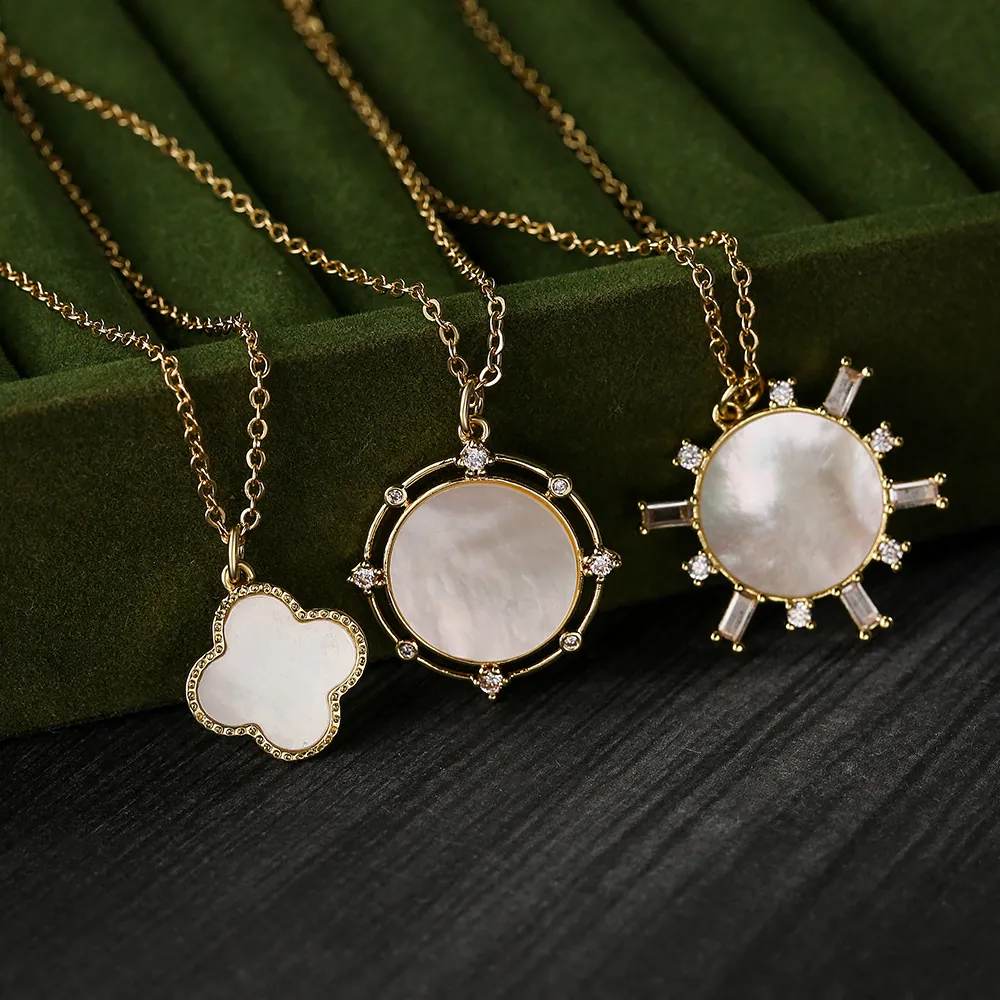 Collana Con Pendente Geometrico Trifoglio Rame Placcato Oro Conchiglia Bianca Zircone Gioielli Da Donna