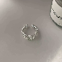 5-star customer review photo by Κ*****ς, image 3 of 7 for 925 Sterling Silver Moissanite Flower Petal Halo Ring