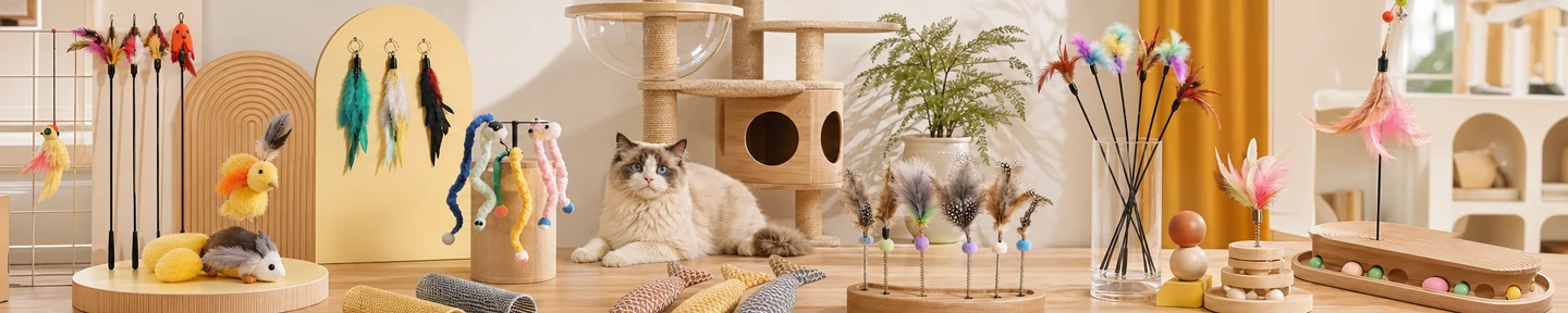 Plume & Pounce