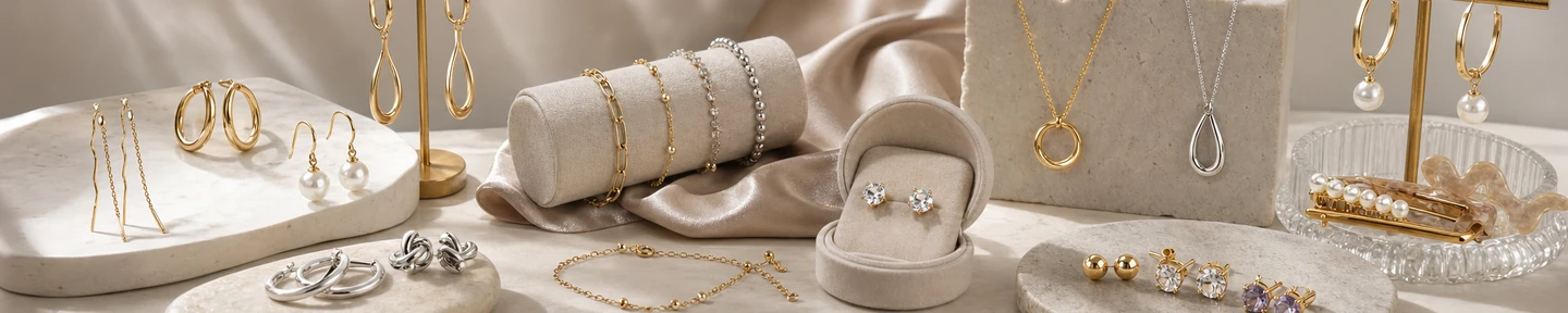 Seraphine & Clasp