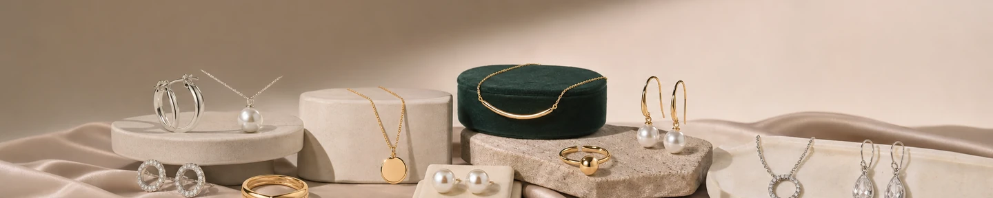 Noa & Curb Jewelry