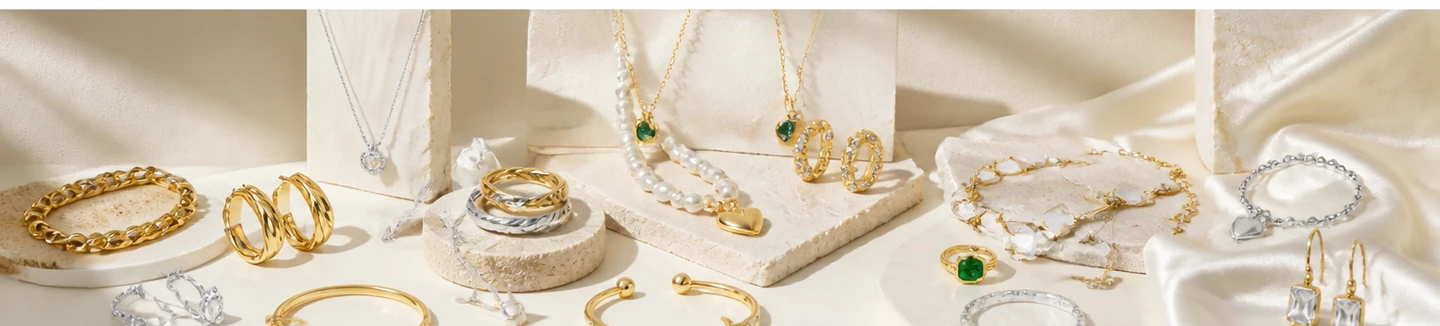 Coralie & Clasp