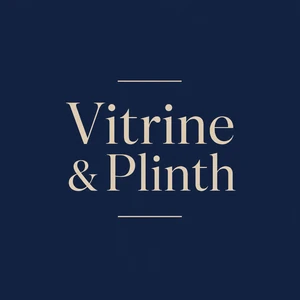 Vitrine & Plinth